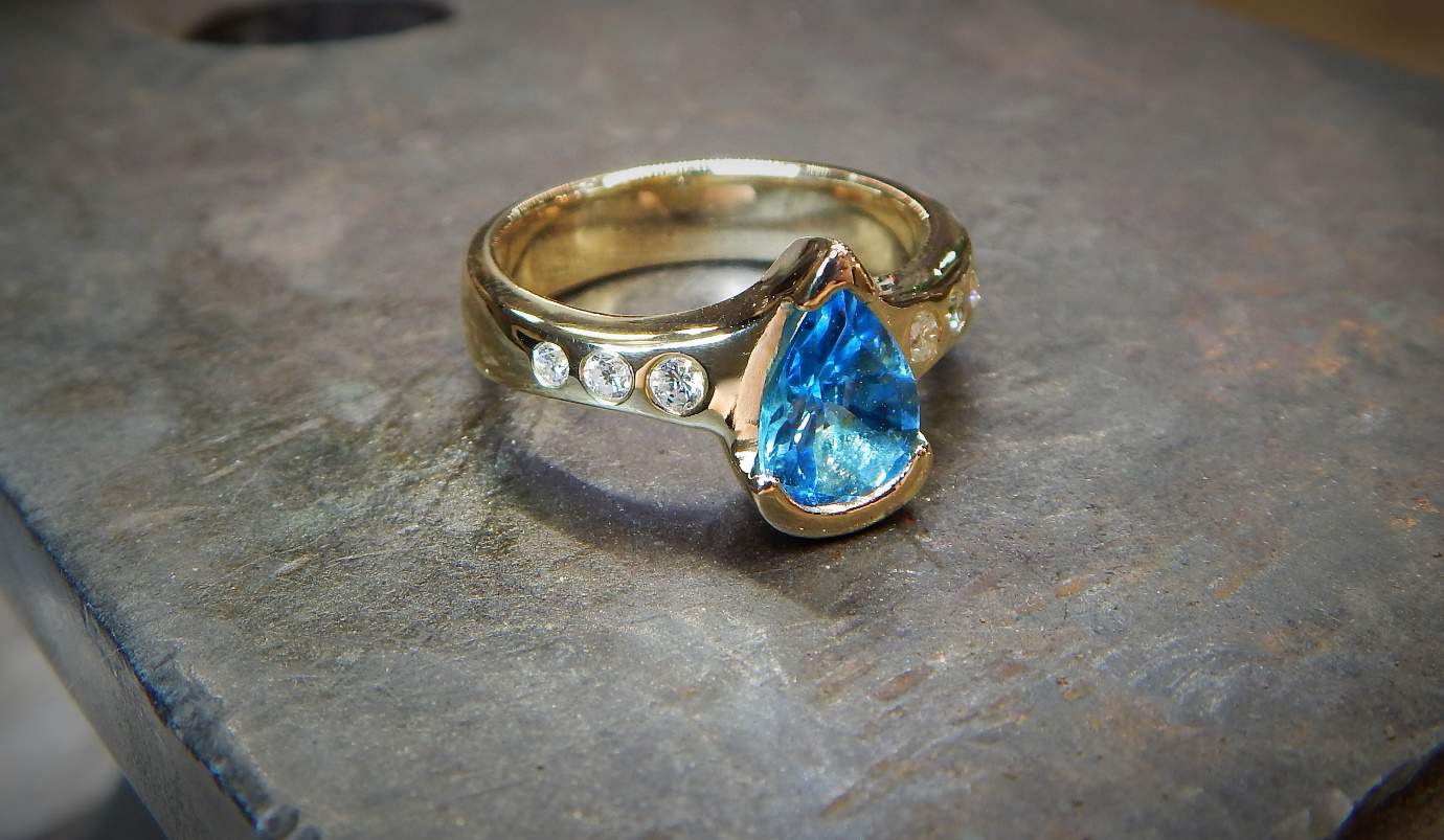 18ct Yellow Gold Blue Topaz & Diamond Ring · AR Goldsmiths